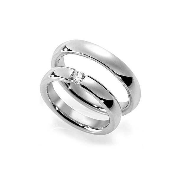 Gifteringer i hvitt gull 14 kt med diam. 0,20 ct. ARVEN -608090-2